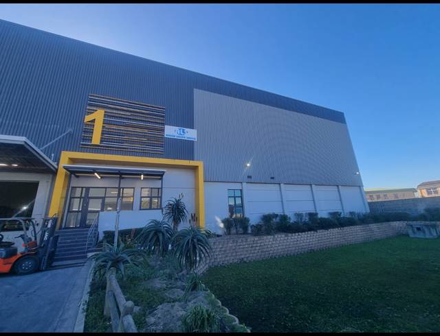 3,213M² WAREHOUSE TO LET IN AIRPORT INDUSTRIA